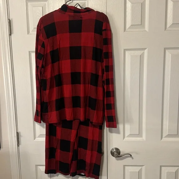 Maurices Red and Black Buffalo Plaid Pajama Set Size XXL NWT - Picture 10 of 13